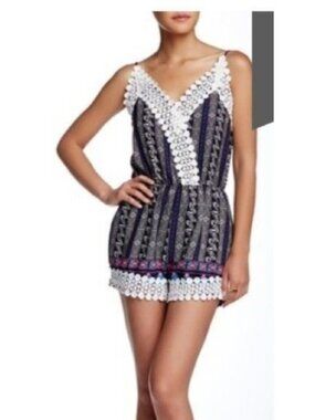 Peach Love California Womens Small Blue & White Boho Crochet Trim Romper